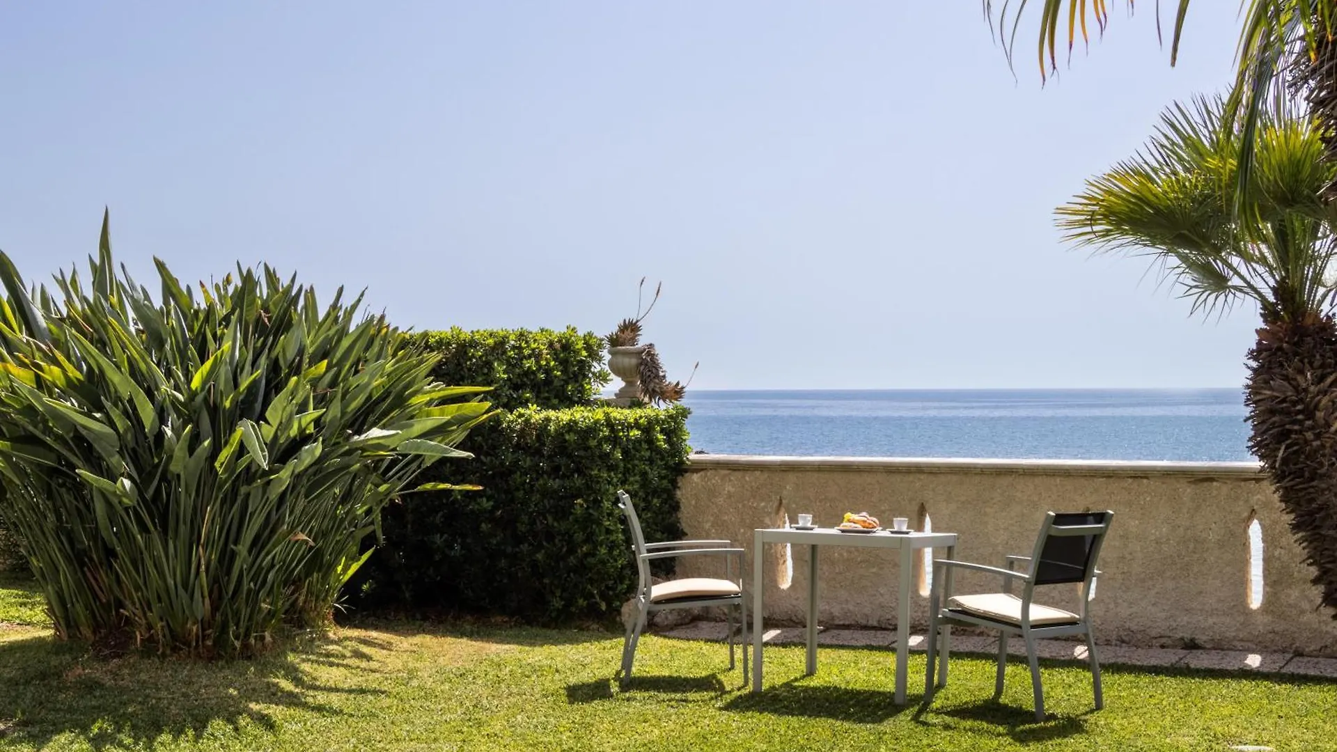 B&B La Terrazza Sul Mare Avola 3*,