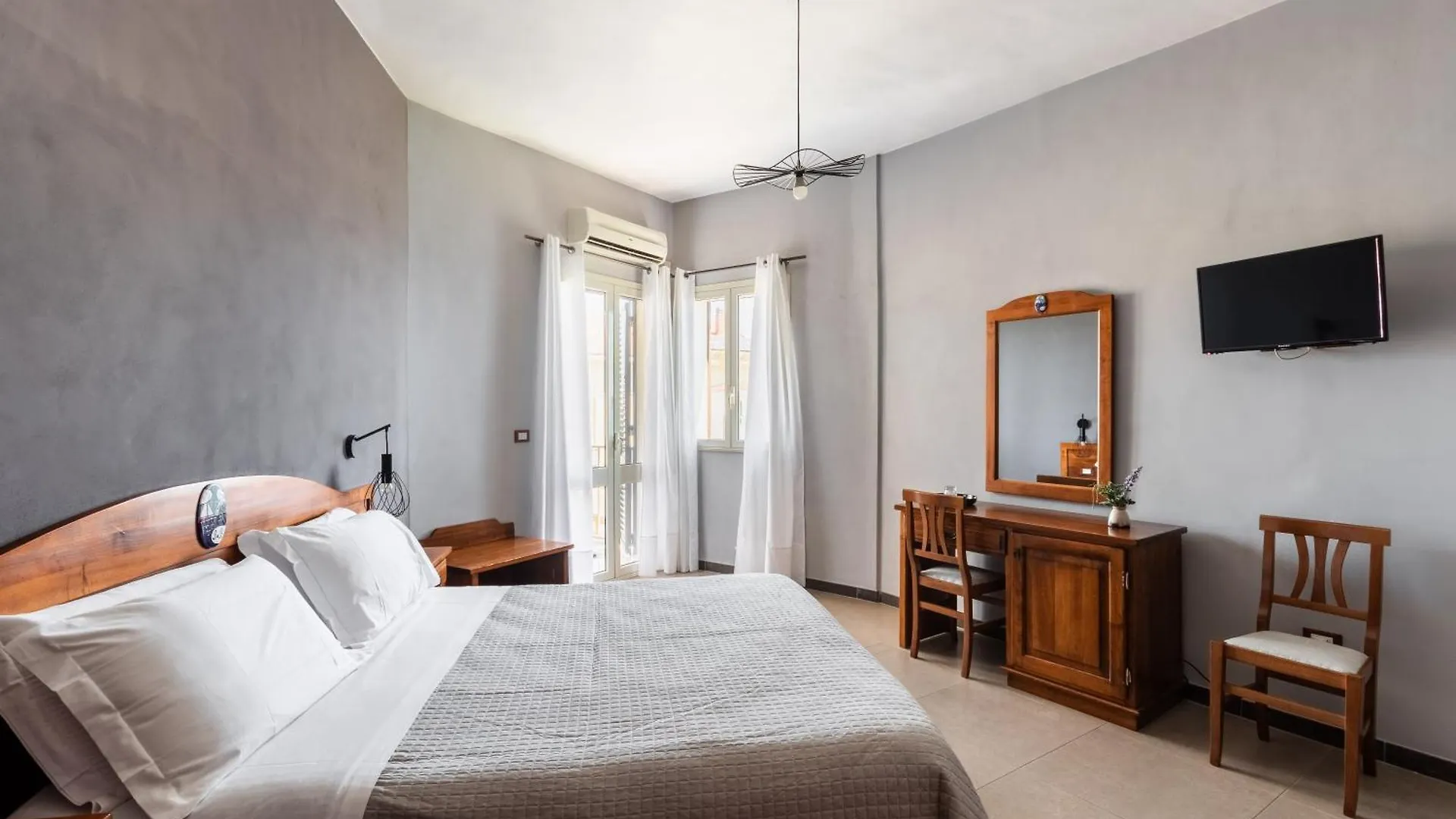 B&B La Terrazza Sul Mare Avola Bed & Breakfast
